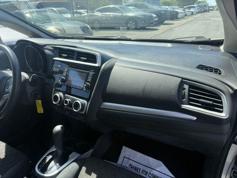 Honda Fit LX CVT 2016