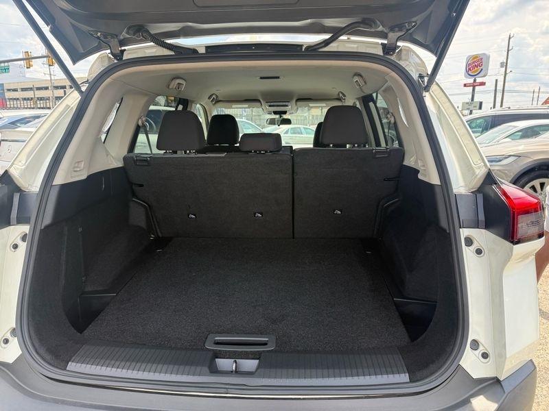 Nissan Rogue SV AWD 2023