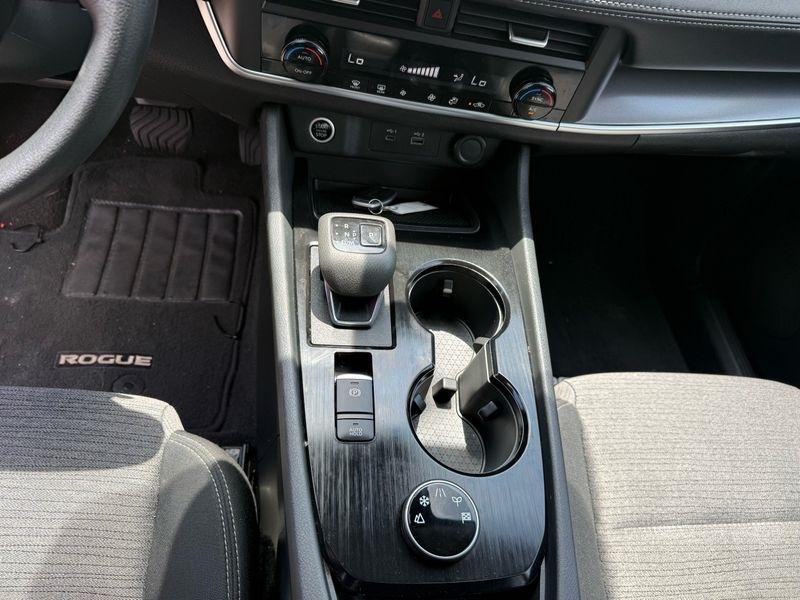 Nissan Rogue SV AWD 2023