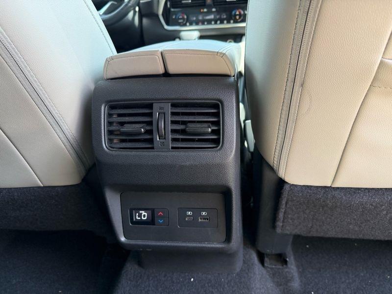 Nissan Rogue SL AWD 2023