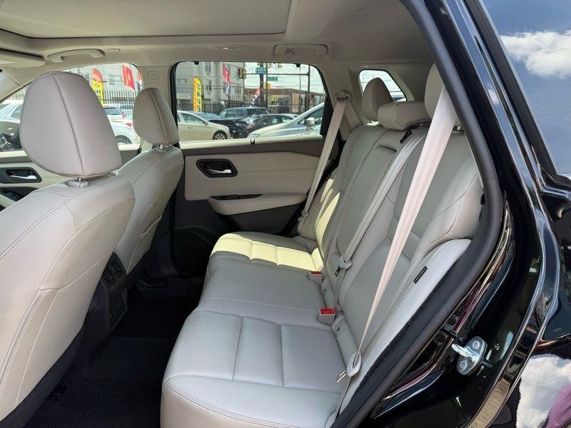 Nissan Rogue SL AWD 2023