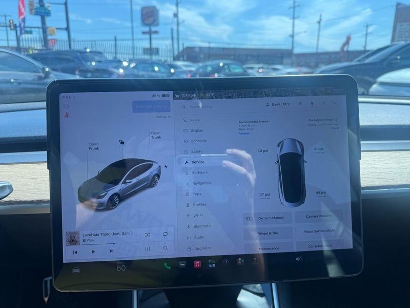 Tesla Model 3 Base 2018