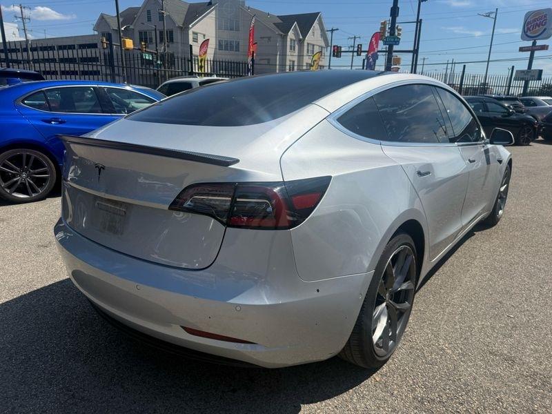 Tesla Model 3 Base 2018