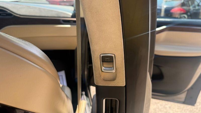Tesla Model X 90D 2016