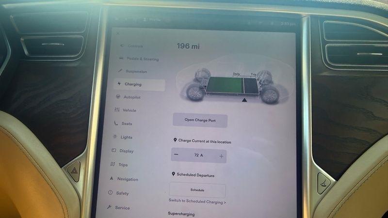 Tesla Model X 90D 2016