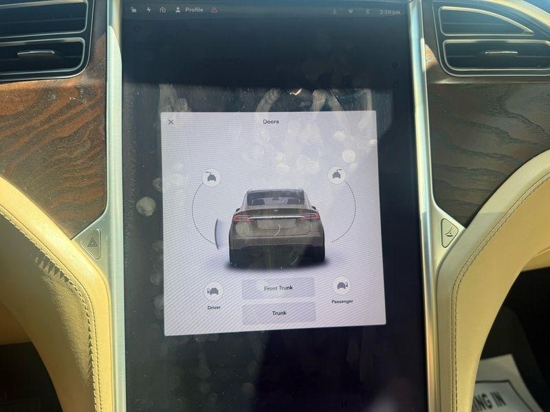 Tesla Model X 90D 2016