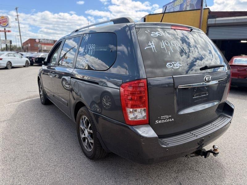 Kia Sedona LX LWB 2014