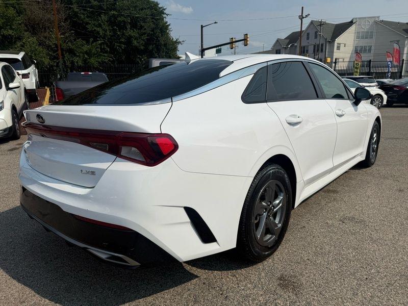 Kia K5 LXS 2021