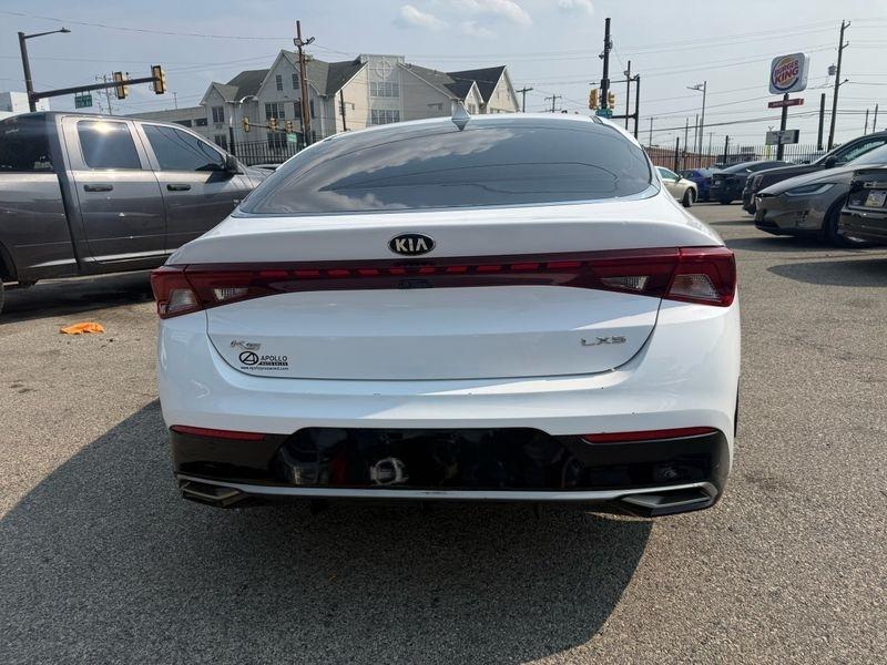 Kia K5 LXS 2021
