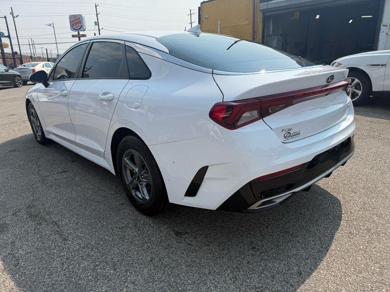 Kia K5 LXS 2021