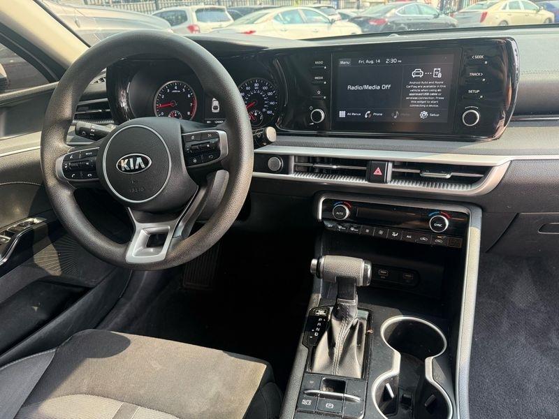 Kia K5 LXS 2021