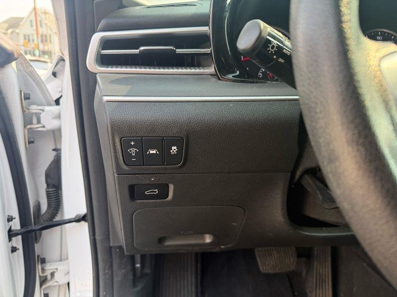 Kia K5 LXS 2021