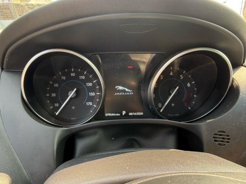 Jaguar F-Pace 25t Premium 2019