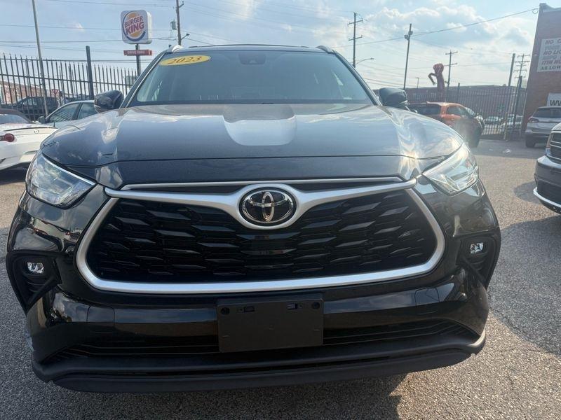 Toyota Highlander XLE AWD V6 2022