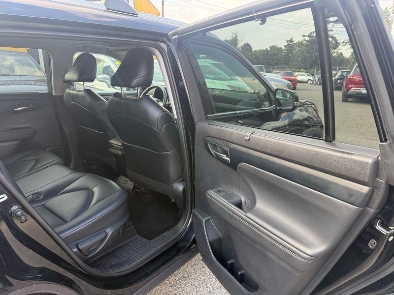 Toyota Highlander XLE AWD V6 2022