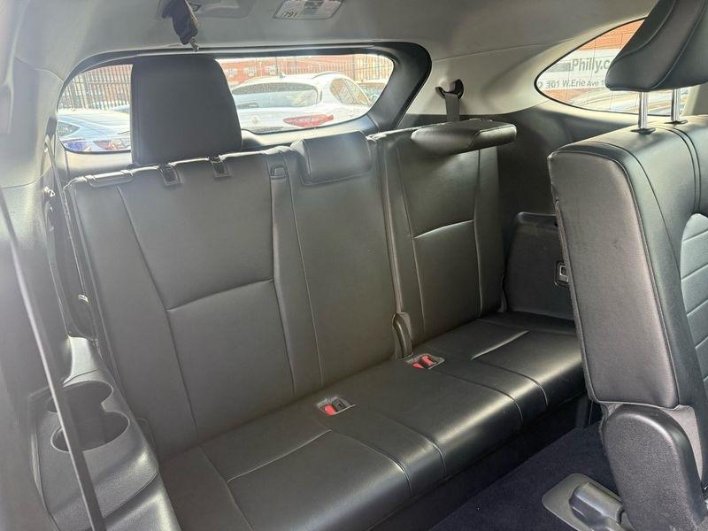 Toyota Highlander XLE AWD V6 2022