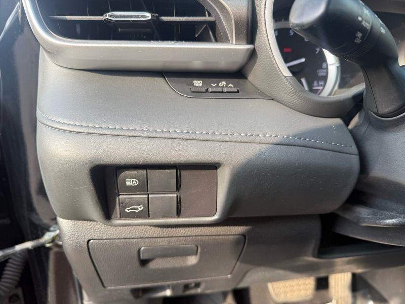 Toyota Highlander XLE AWD V6 2022