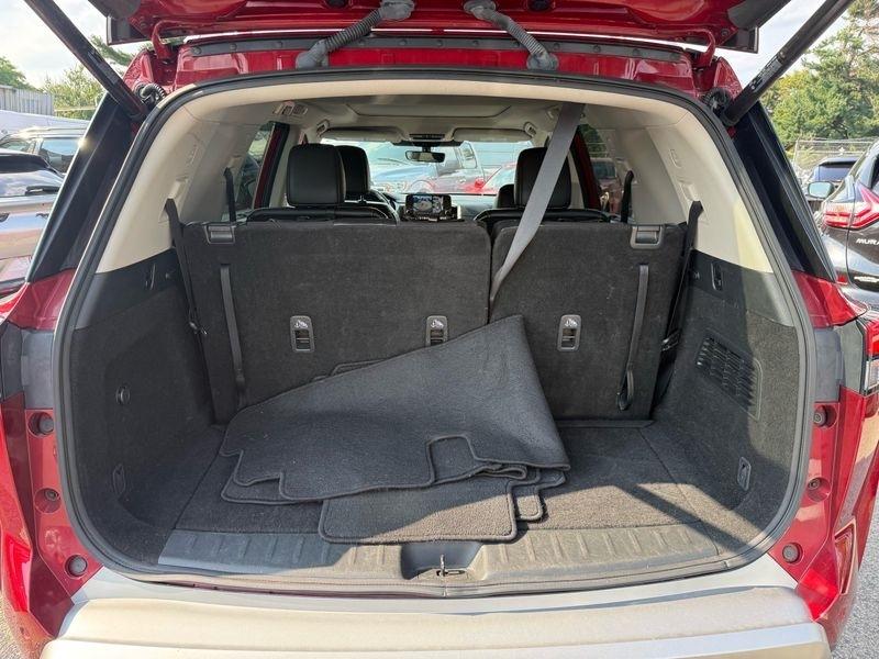Nissan Pathfinder SL 4WD 2023