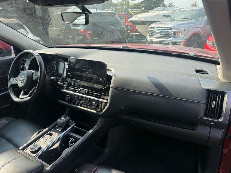 Nissan Pathfinder SL 4WD 2023