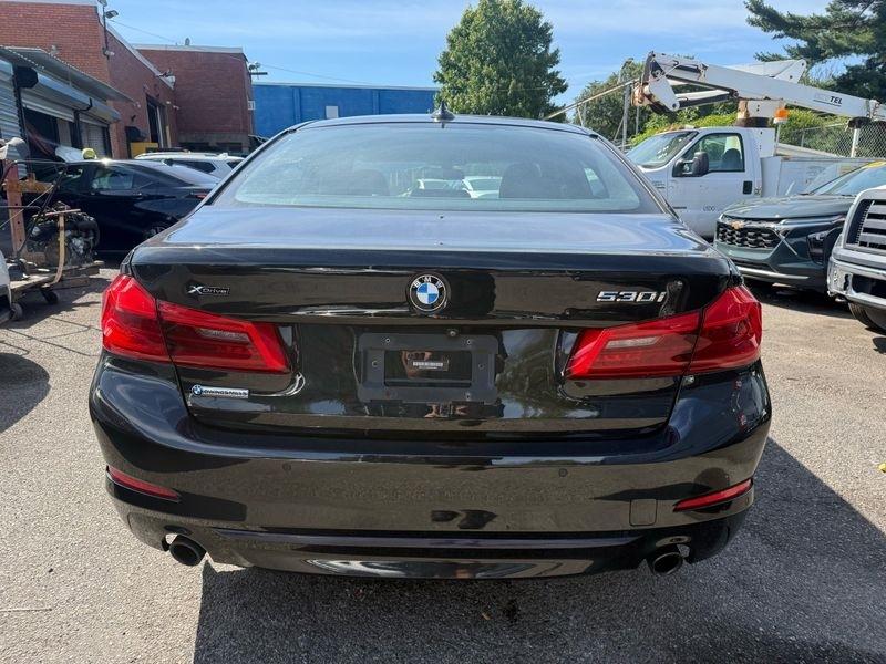 BMW 5-Series 530i xDrive 2019