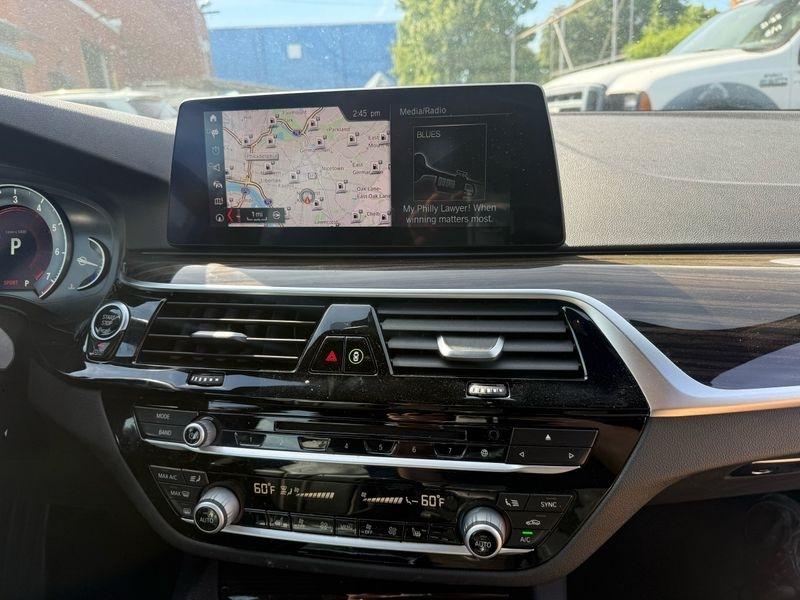 BMW 5-Series 530i xDrive 2019