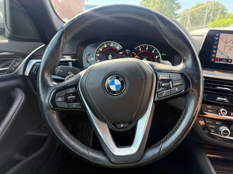 BMW 5-Series 530i xDrive 2019