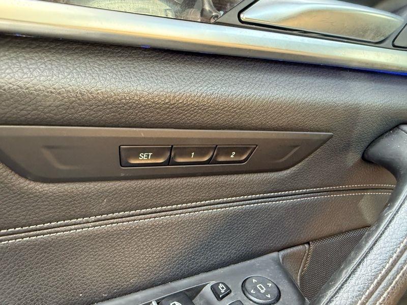 BMW 5-Series 530i xDrive 2019