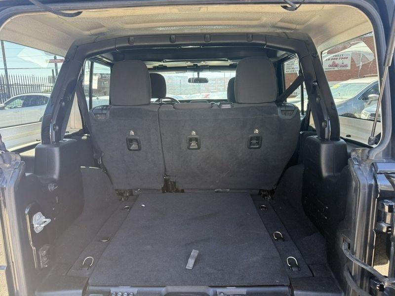 Jeep Wrangler Unlimited Sport S 2020