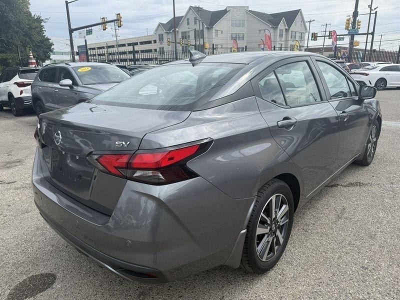 Nissan Versa SV 2020