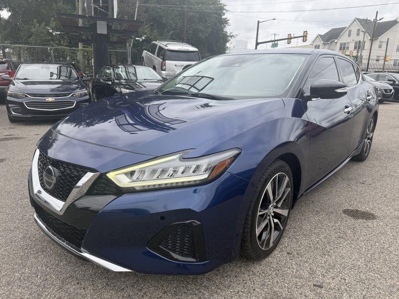 Nissan Maxima 3.5 SV 2020