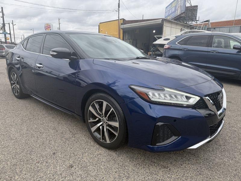 Nissan Maxima 3.5 SV 2020