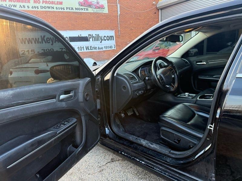 Chrysler 300 Limited RWD 2017