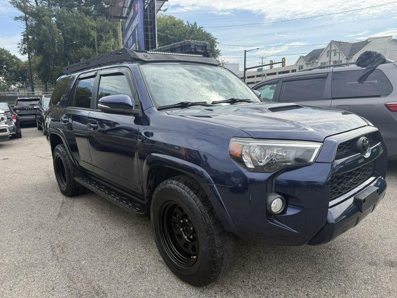Toyota 4Runner  2017