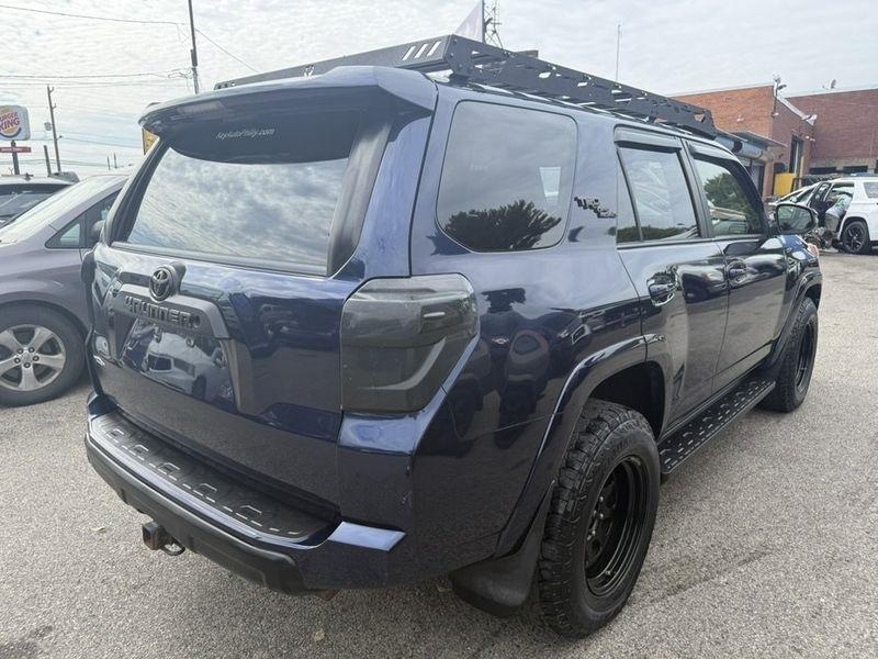 Toyota 4Runner  2017