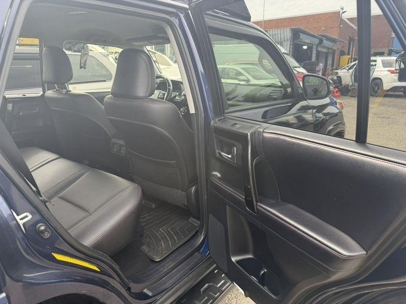 Toyota 4Runner  2017