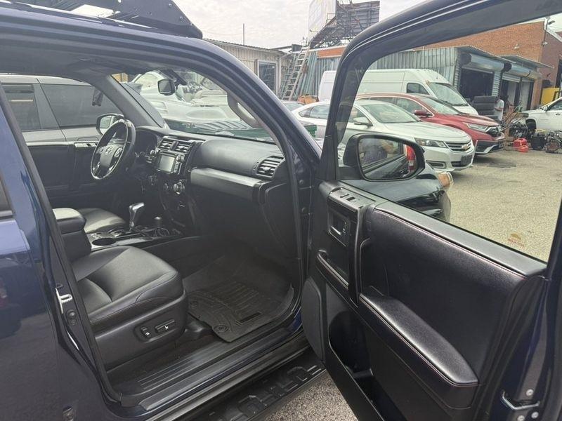 Toyota 4Runner  2017