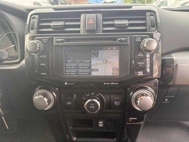Toyota 4Runner  2017
