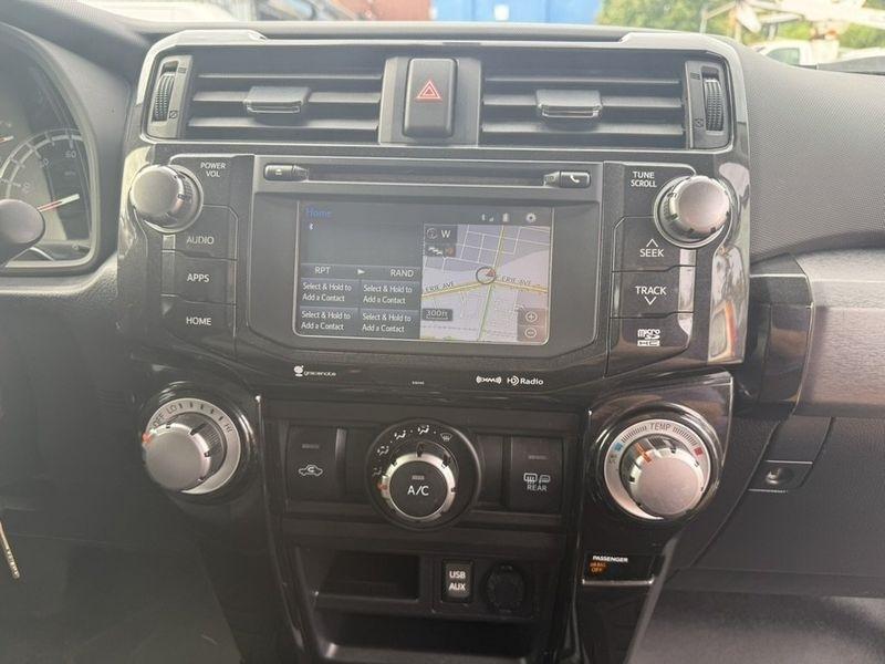 Toyota 4Runner  2017