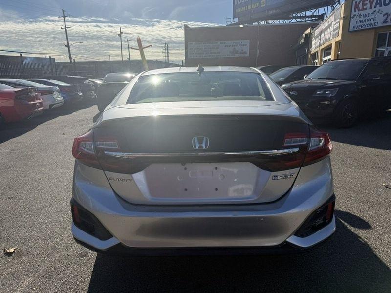 Honda Clarity Plug-In Hybrid 2018