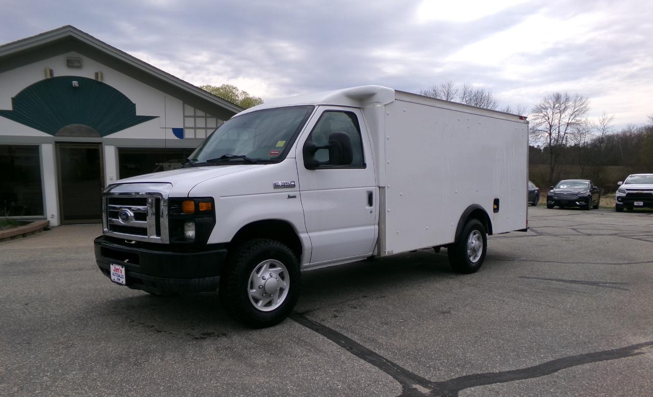 Ford Econoline Commercial Cutaway E-350 Super Duty 138" SRW 2014