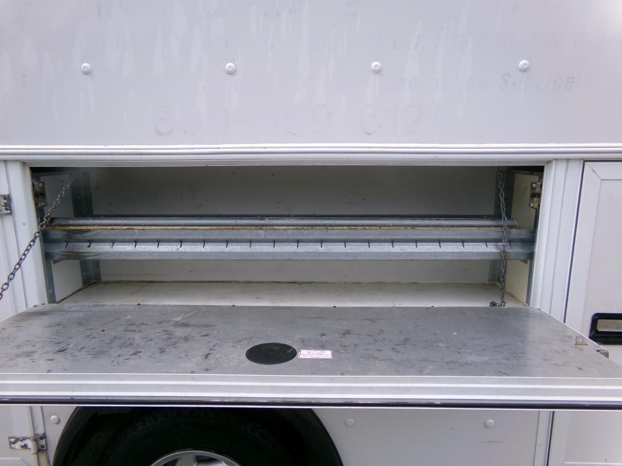 Ford Econoline Commercial Cutaway E-350 Super Duty 138" SRW 2014