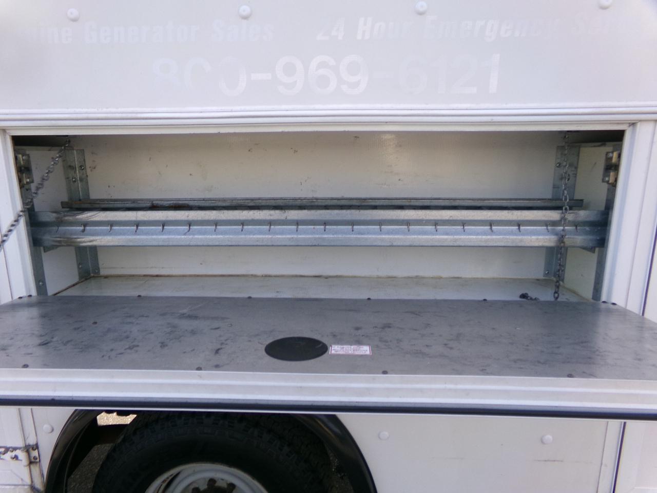 Ford Econoline Commercial Cutaway E-350 Super Duty 138" SRW 2014