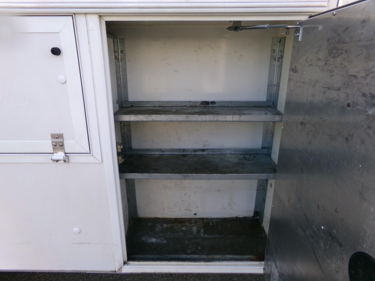 Ford Econoline Commercial Cutaway E-350 Super Duty 138" SRW 2014
