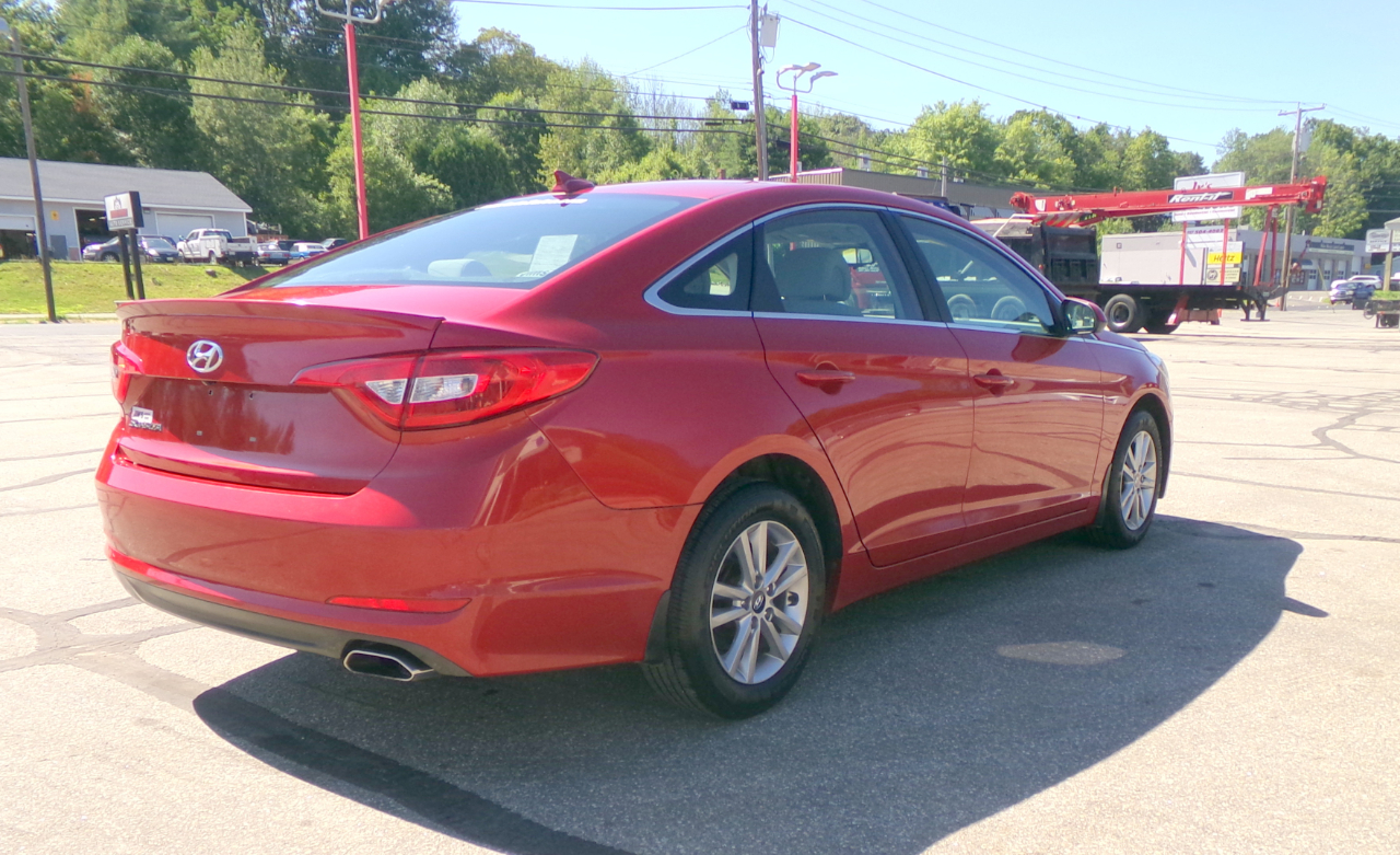 2017 Hyundai Sonata SE photo 3