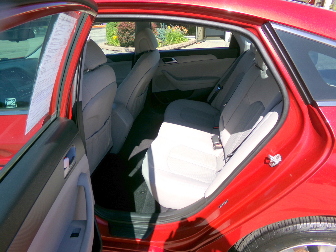 2017 Hyundai Sonata SE photo 4