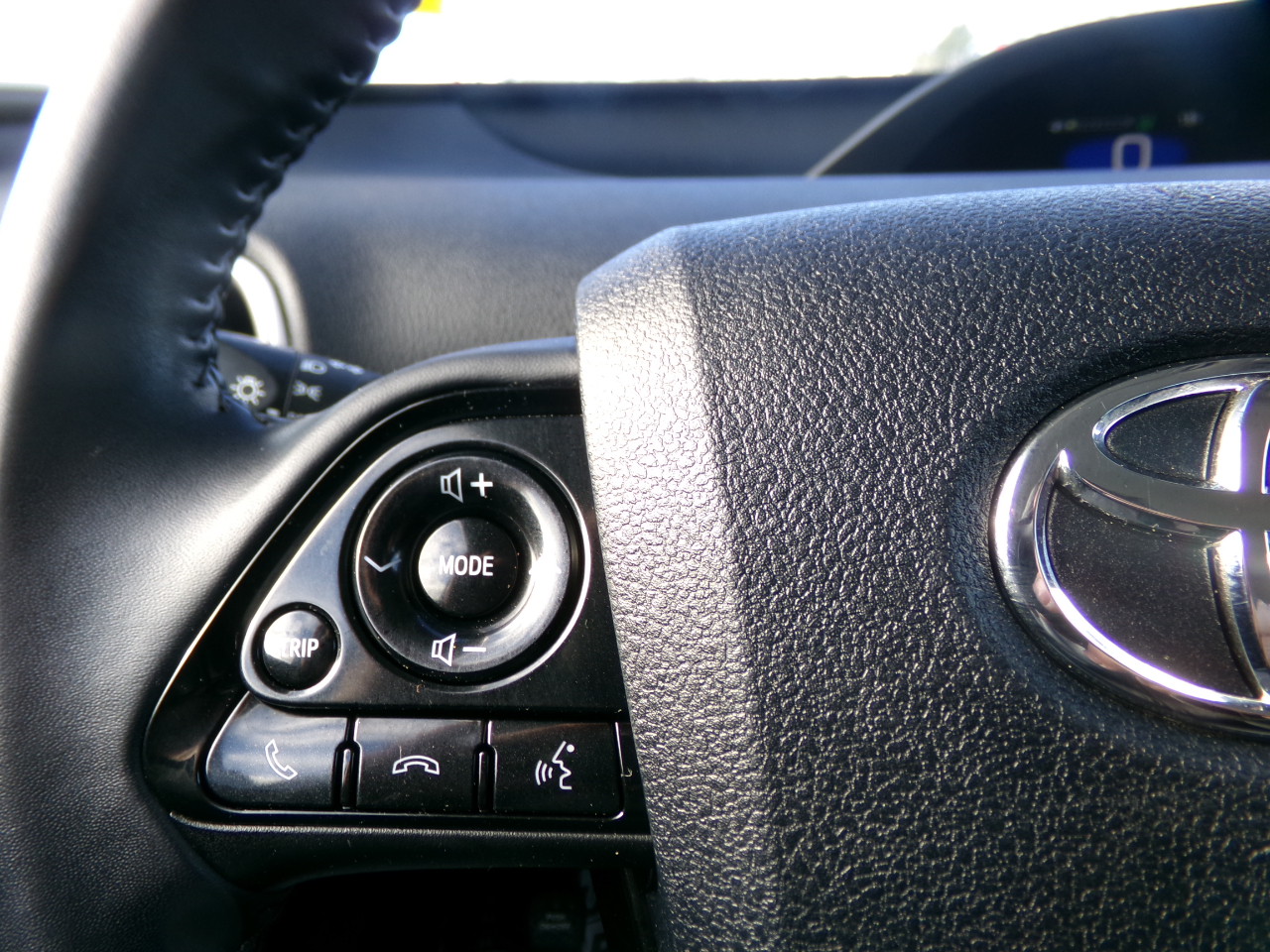 Toyota Prius Prime Limited (Natl) 2021