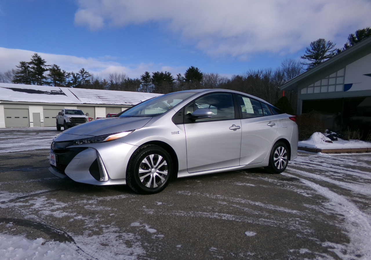 Toyota Prius Prime Limited (Natl) 2021