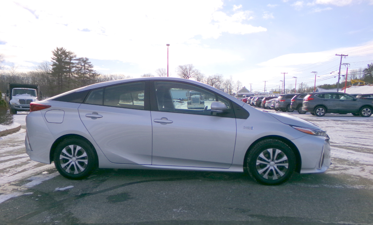Toyota Prius Prime Limited (Natl) 2021