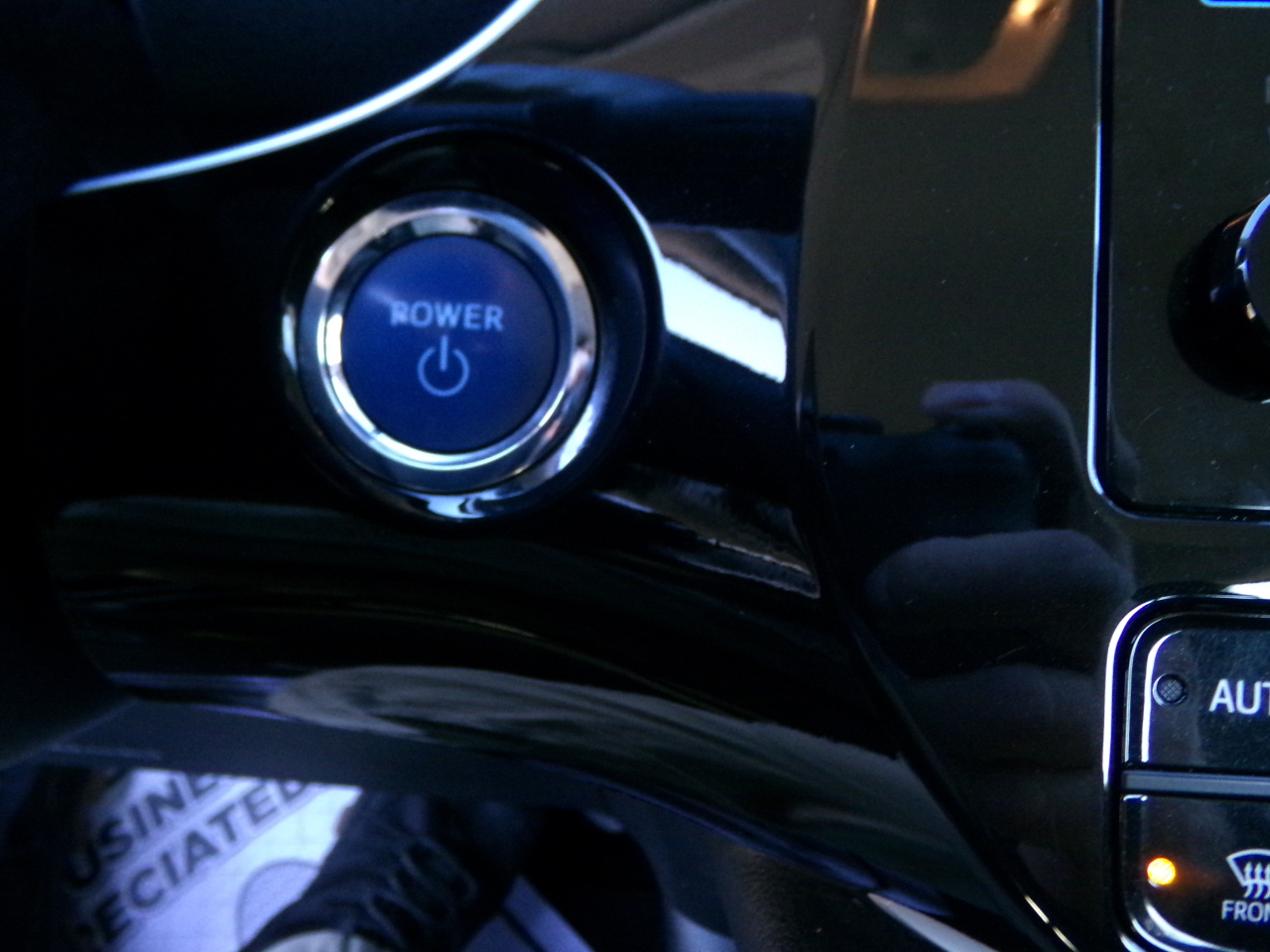 Toyota Prius 5dr HB Two (Natl) 2016