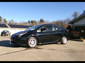 2016 Toyota Prius 5dr HB Two (Natl)